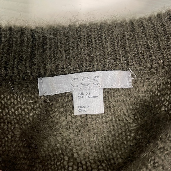COS Wool Short Sleeve Olive Green Grandmacore Sweater Size XS - Picture 2 of 4